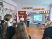 в галерею »