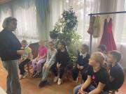 в галерею »