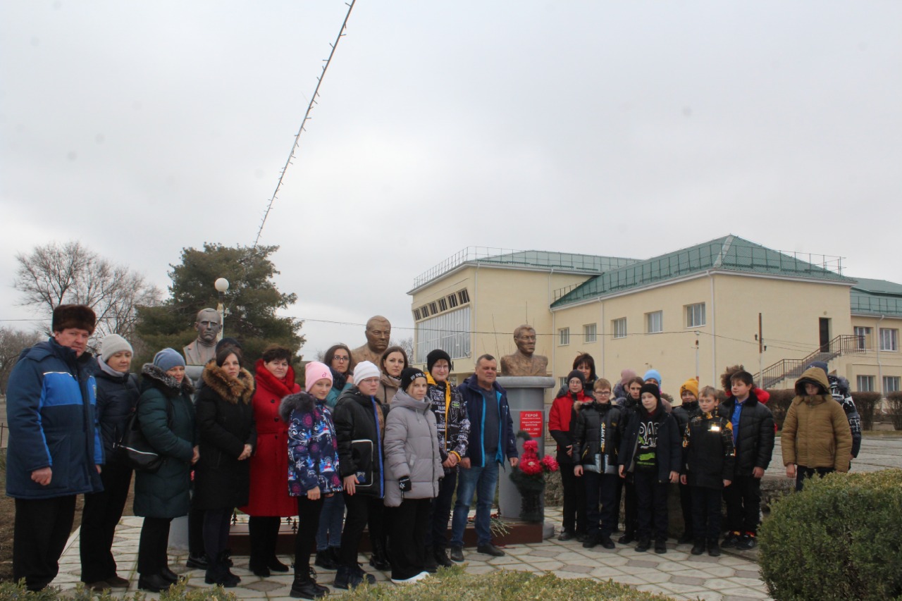 Погода в казгулаке туркменского. Казгулак Ставропольский. Село Казгулак. Село Казгулак туркменского района Ставропольского края. Дом культуры село Казгулак.